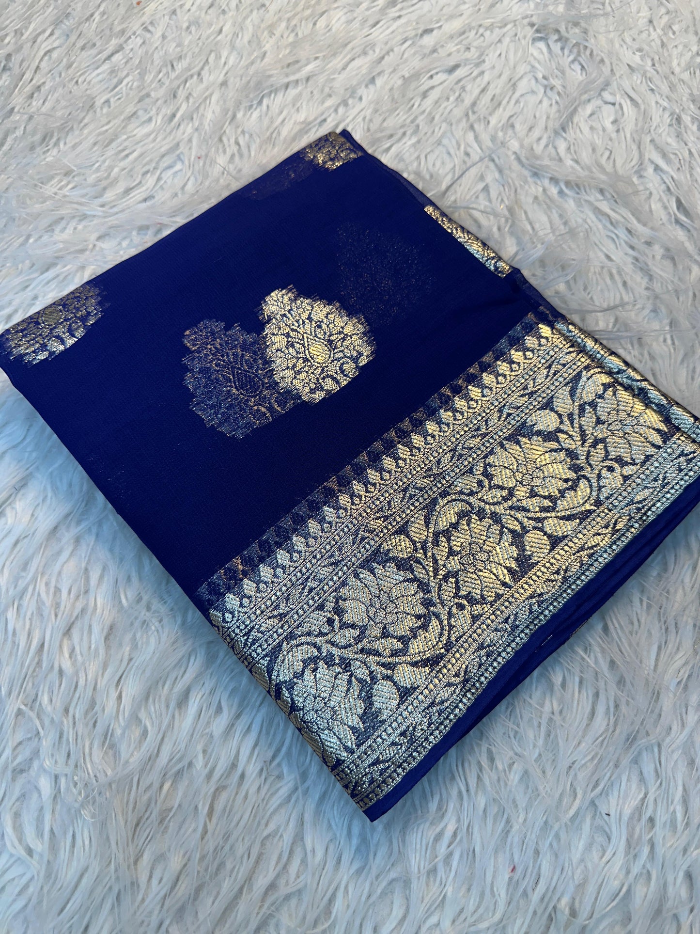 Elegant Viscose Georgette Saree