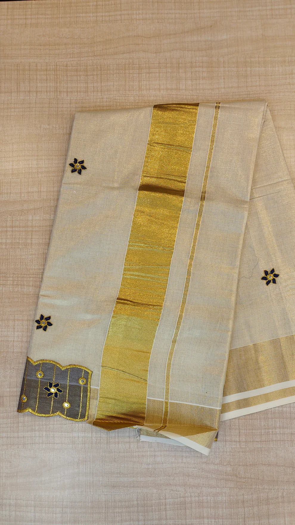 MIrror Work Tissue Saree