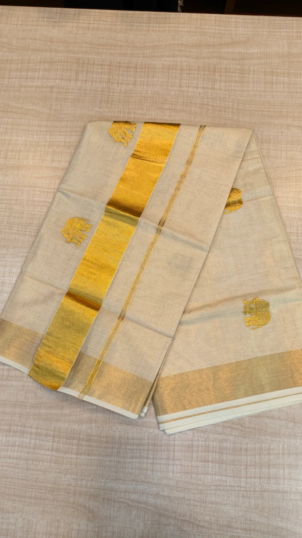 Elephant motif Tissue Saree