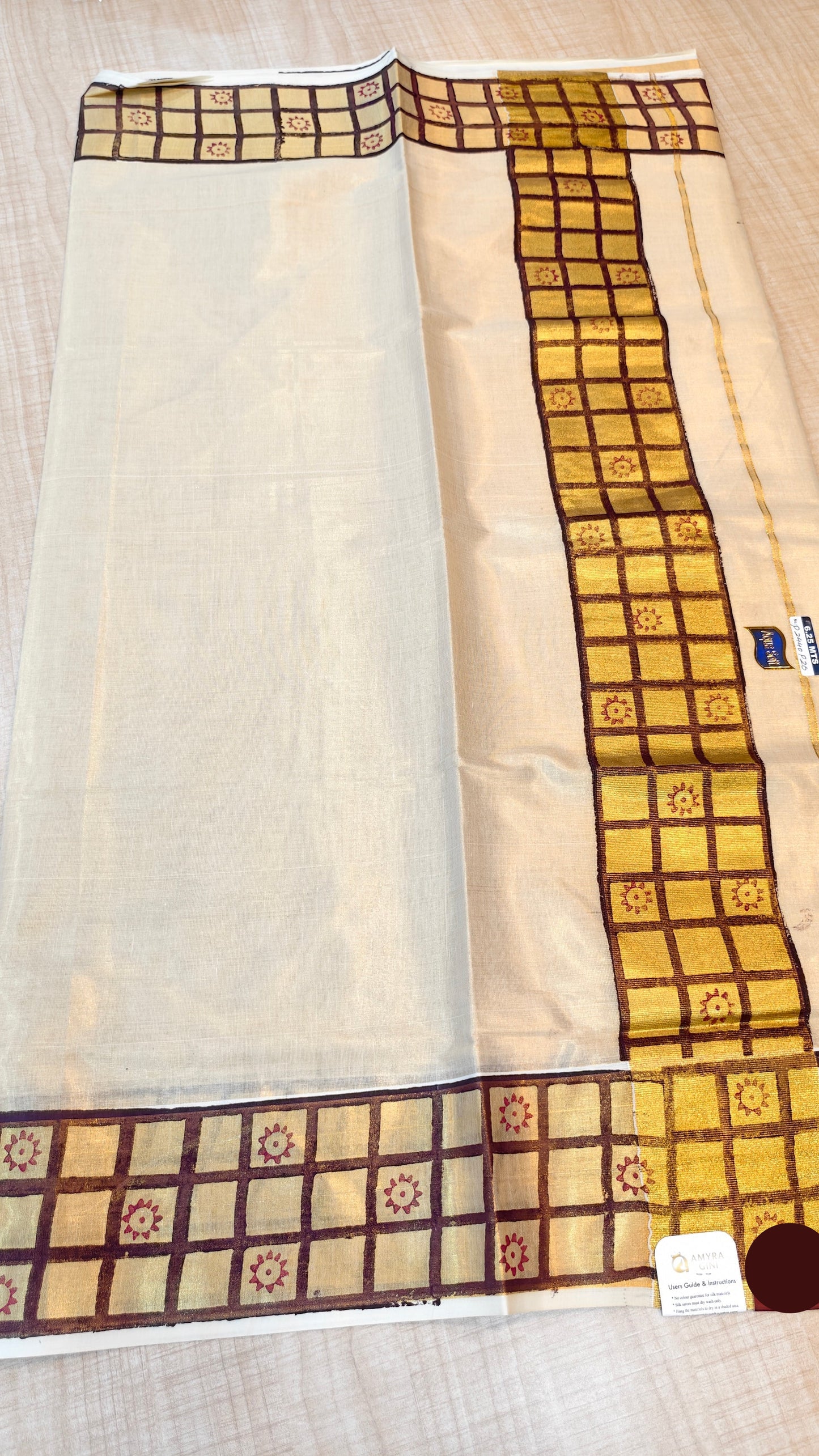 Checks Border Tissue Saree