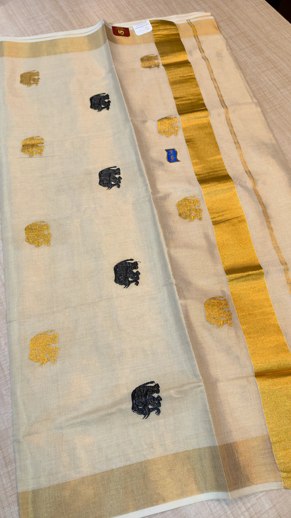 Elephant motif Tissue Saree