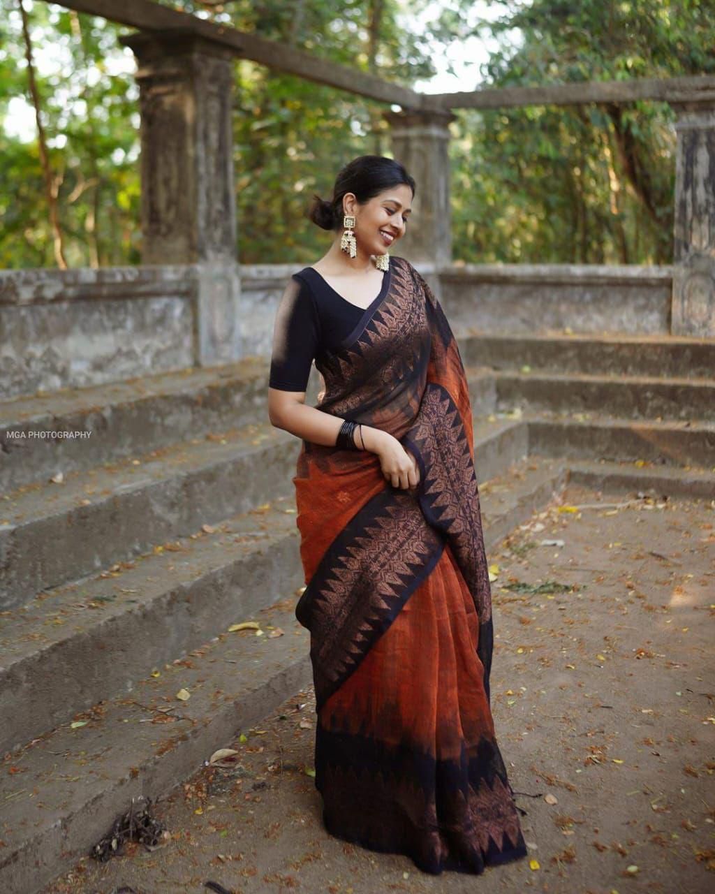 Premium Slab Weaving Saree