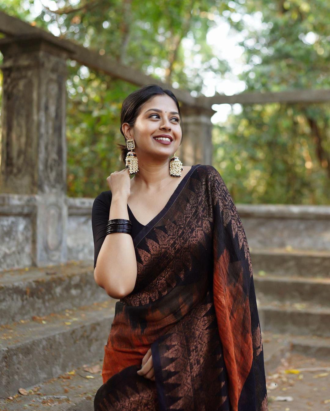 Premium Slab Weaving Saree