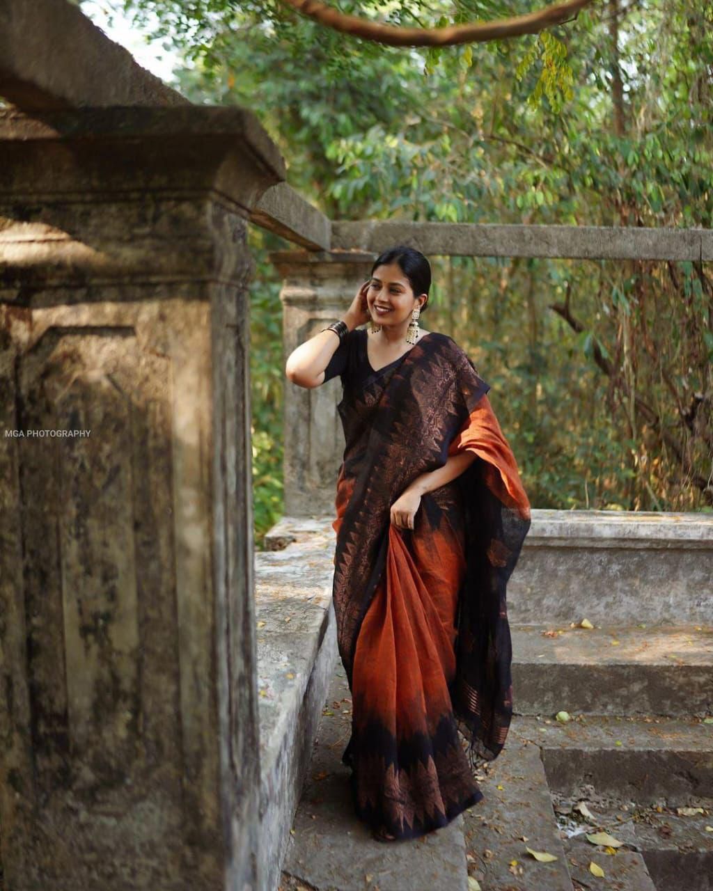 Premium Slab Weaving Saree
