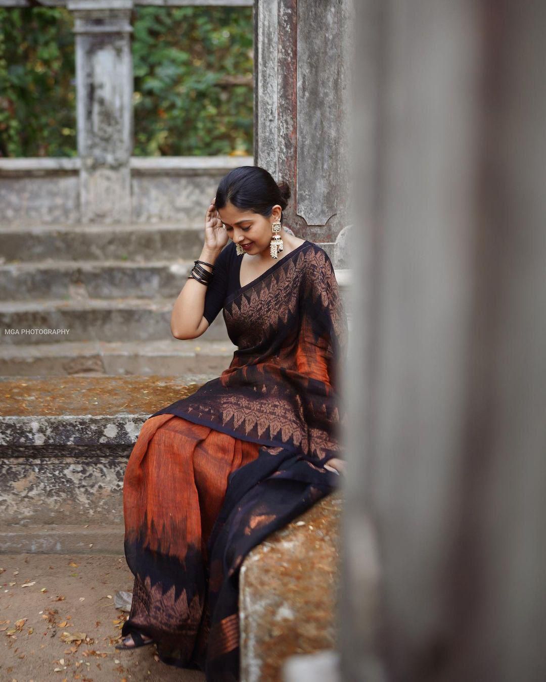 Premium Slab Weaving Saree