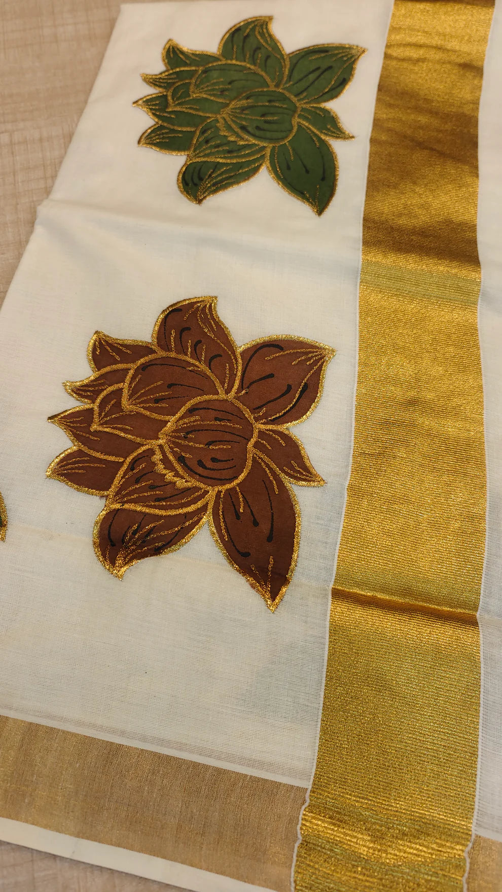 Floral Embroidery Tissue Saree