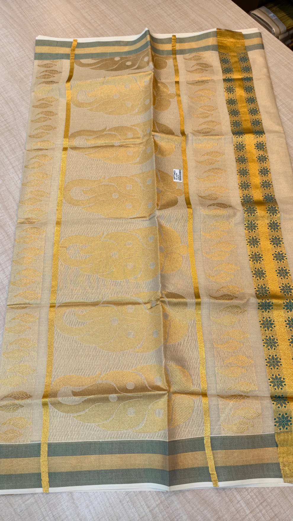 Floral Motif Tissue Saree